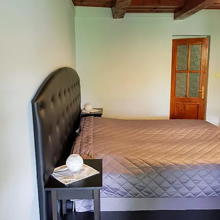 科普奇旅馆 3* Banská Štiavnica