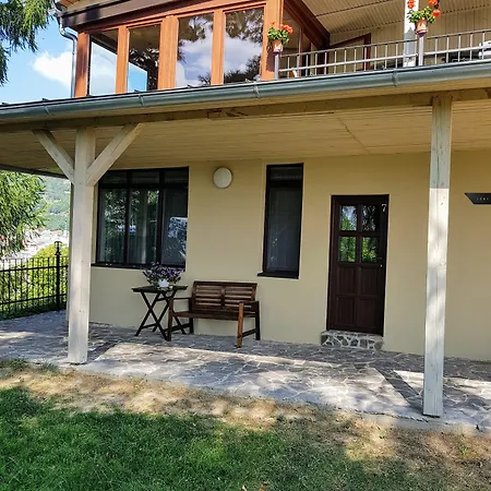Na Kopci Πανσιόν Banská Štiavnica