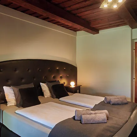 科普奇旅馆 3* Banská Štiavnica